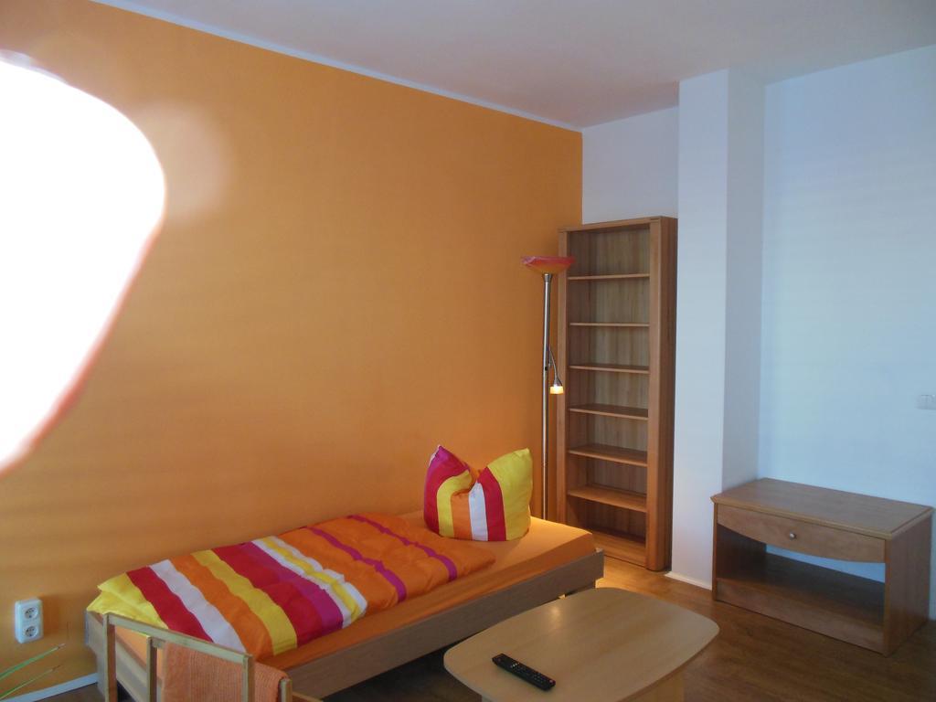 Lut10Her Sky-Fly Hotel Leipzig Habitación foto