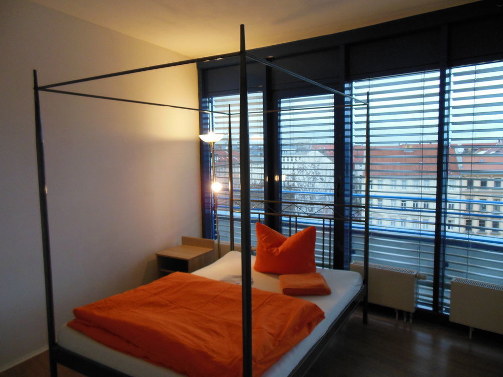 Lut10Her Sky-Fly Hotel Leipzig Exterior foto